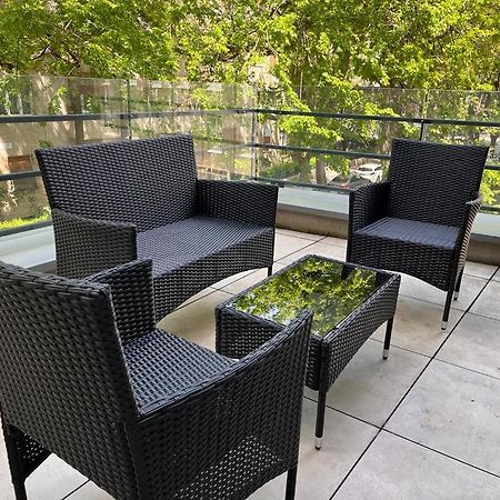 Skau Gajova Family Two Bedroom Apartment With A Terrace Free Parking Bratislava Dış mekan fotoğraf