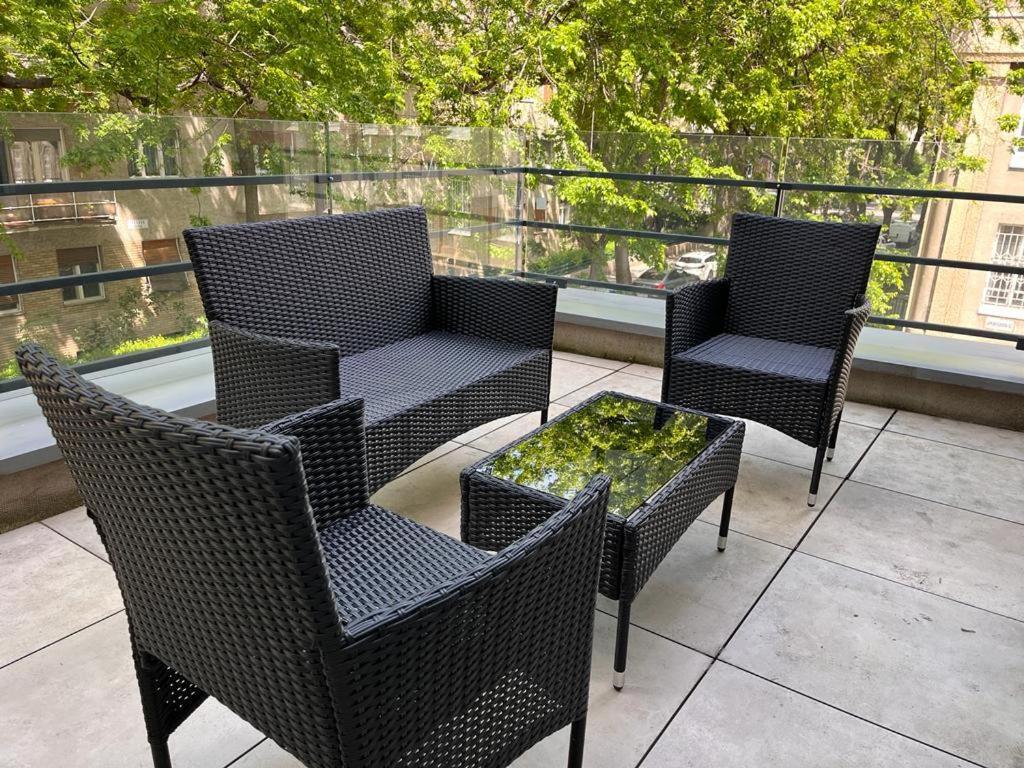 Skau Gajova Family Two Bedroom Apartment With A Terrace Free Parking Bratislava Dış mekan fotoğraf